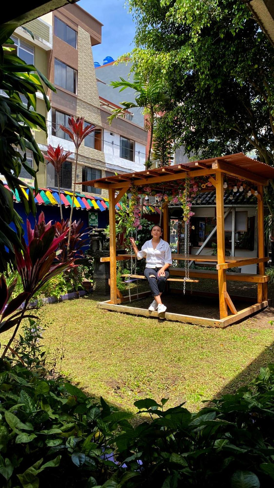 Santa Cruz Backpackers Hostal Banos  Exterior photo
