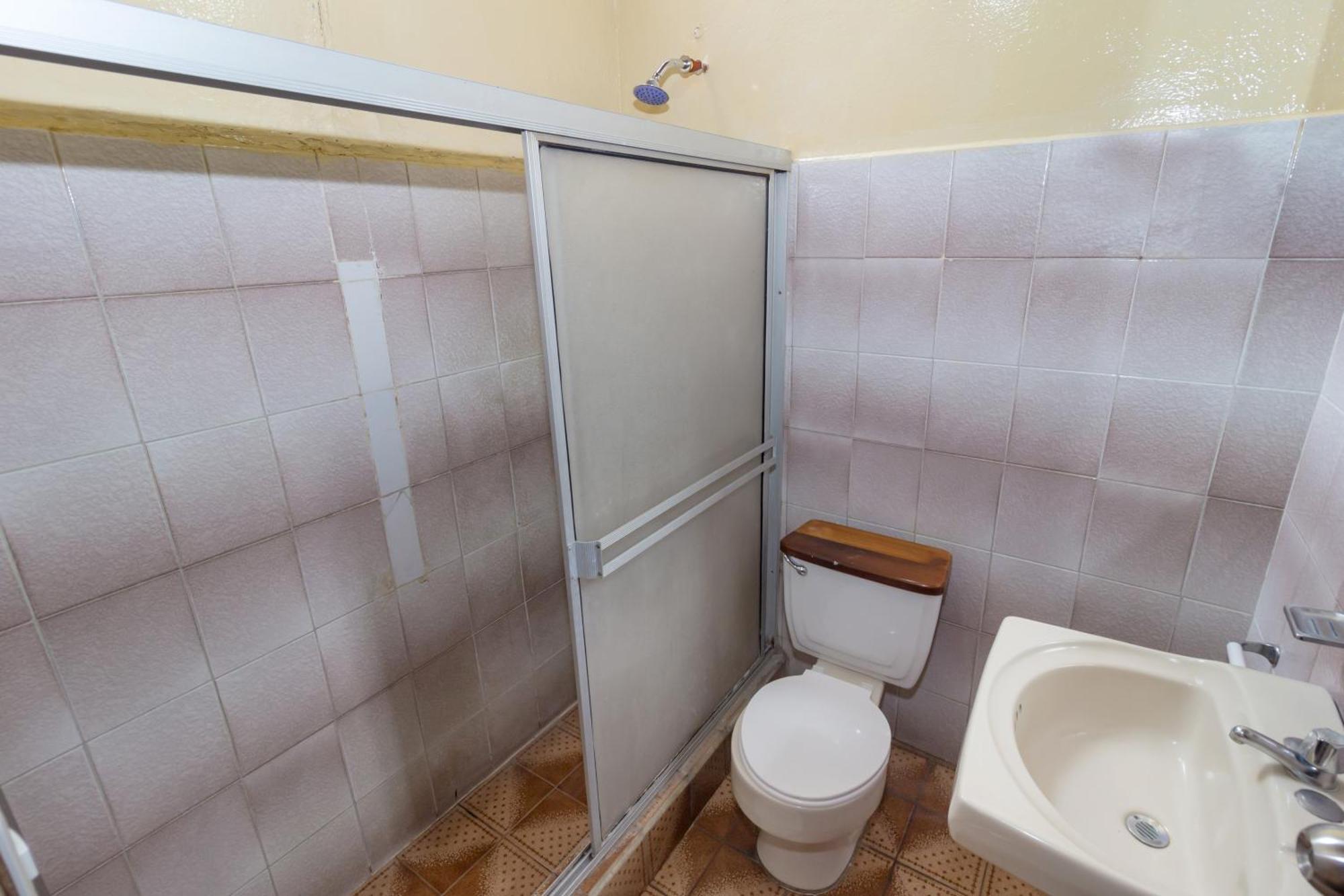 Santa Cruz Backpackers Hostal Banos  Exterior photo
